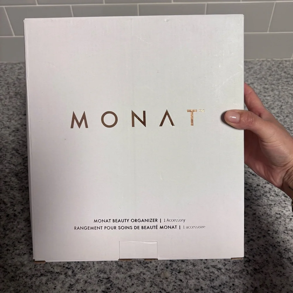 Monat 360° Rotating Acrylic Makeup Organizer 3-Tier Clear Storage NIB